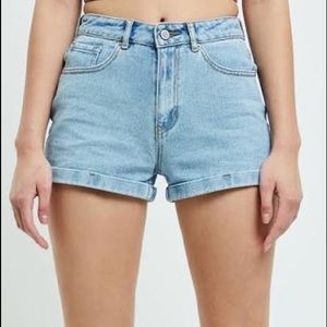 Pacsun Mom Short